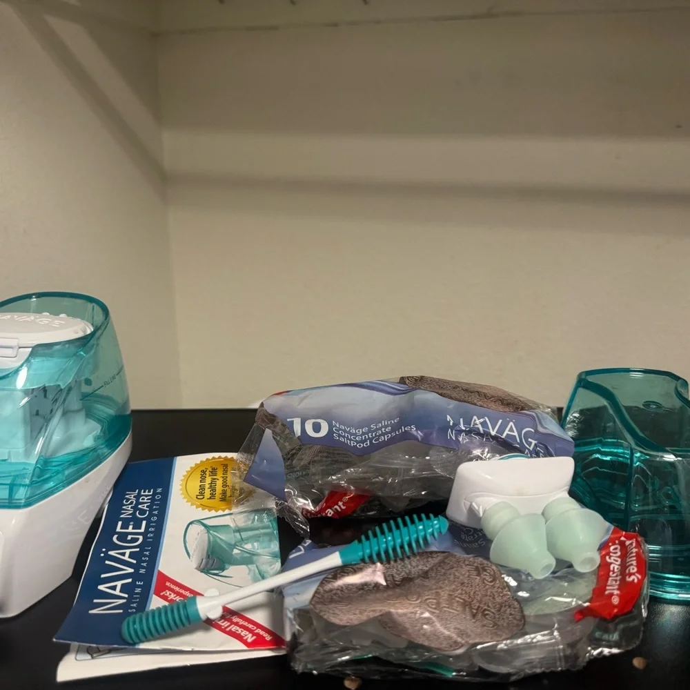 NAVÄGE Nasal Care Saline Nasal Irrigation - Teal/White - Picture 3 of 3